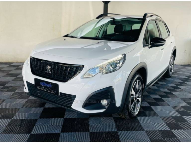 PEUGEOT - 2008 - 2022/2022 - Branca - R$ 69.900,00