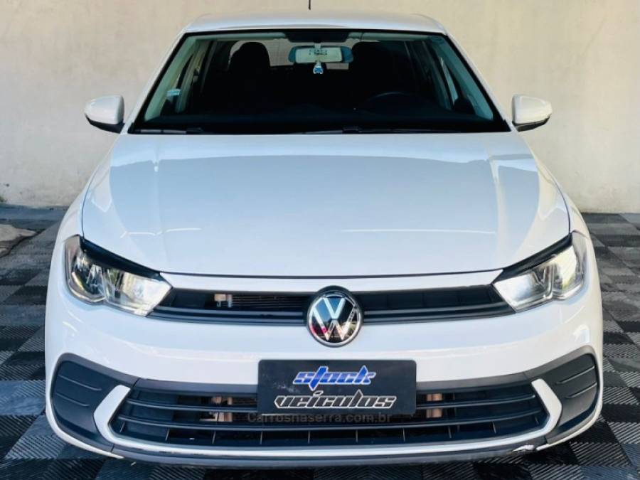 VOLKSWAGEN - POLO - 2023/2023 - Branca - R$ 72.900,00
