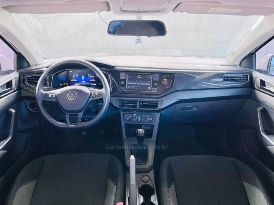 VOLKSWAGEN - POLO - 2023/2023 - Branca - R$ 72.900,00