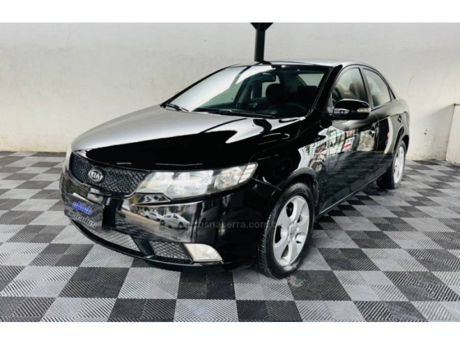 KIA MOTORS - CERATO - 2009/2010 - Preta - R$ 41.900,00