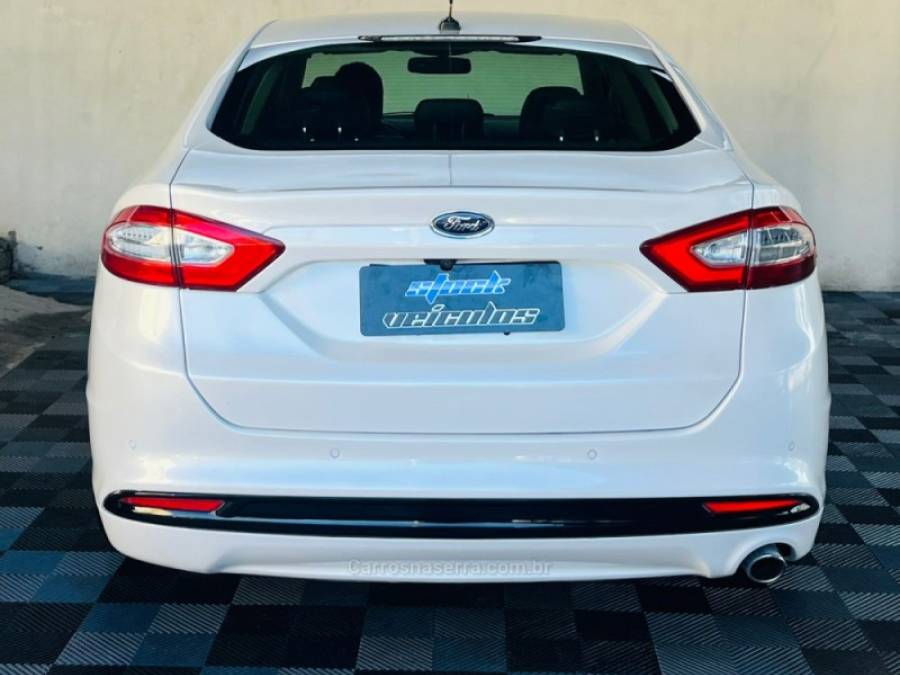 FORD - FUSION - 2013/2013 - Branca - R$ 61.900,00