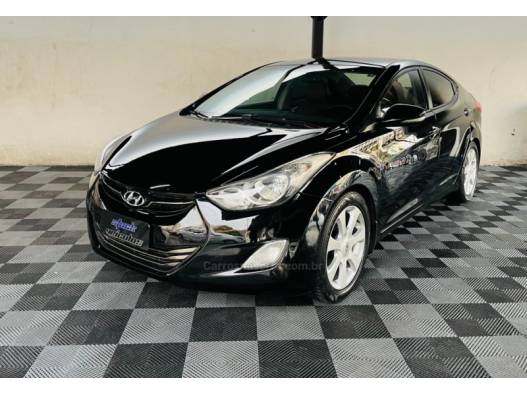 HYUNDAI - ELANTRA - 2011/2012 - Preta - R$ 61.900,00