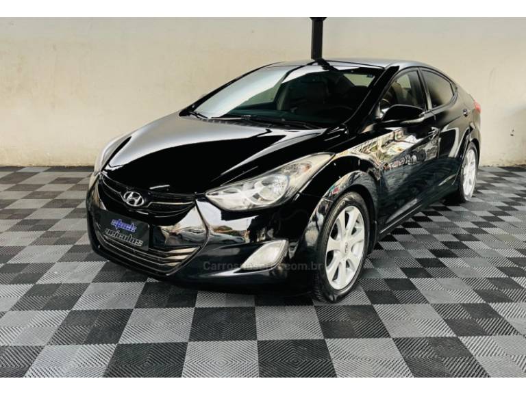 HYUNDAI - ELANTRA - 2011/2012 - Preta - R$ 61.900,00