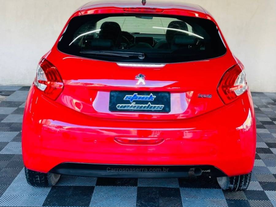 PEUGEOT - 208 - 2013/2014 - Vermelha - R$ 40.900,00