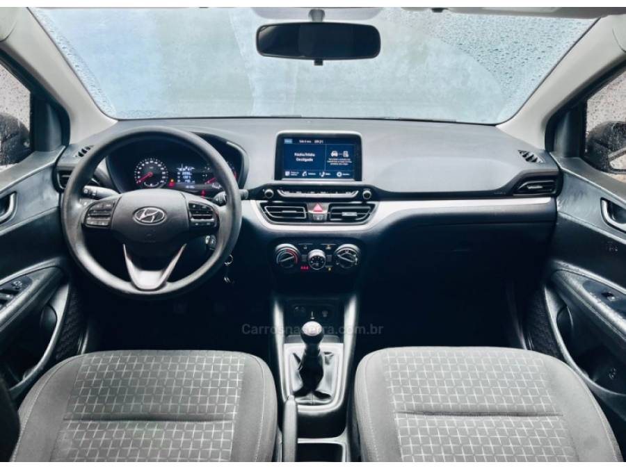 HYUNDAI - HB20 - 2023/2024 - Cinza - R$ 65.900,00