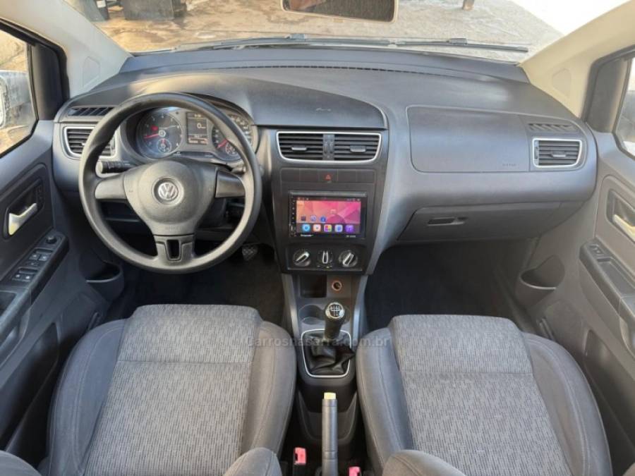 VOLKSWAGEN - SPACEFOX - 2012/2013 - Prata - R$ 41.900,00