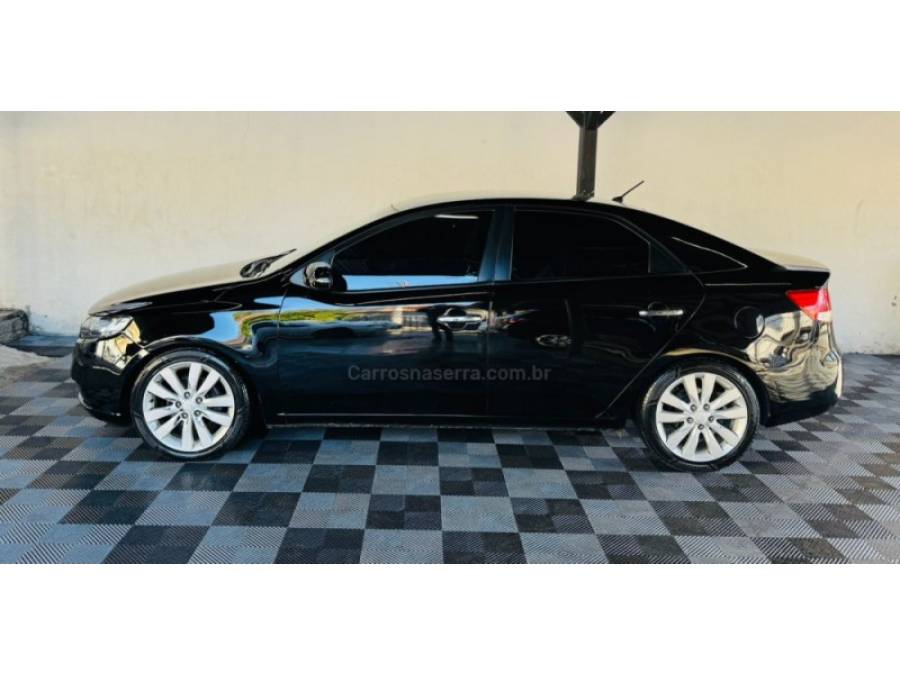 KIA MOTORS - CERATO - 2012/2012 - Preta - R$ 46.900,00