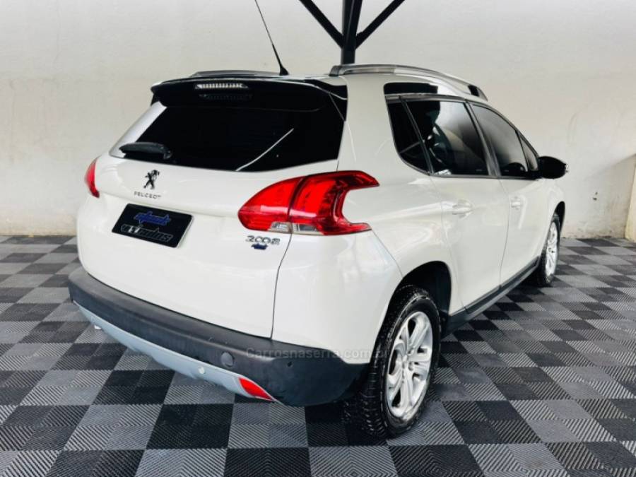 PEUGEOT - 2008 - 2016/2017 - Branca - R$ 53.900,00