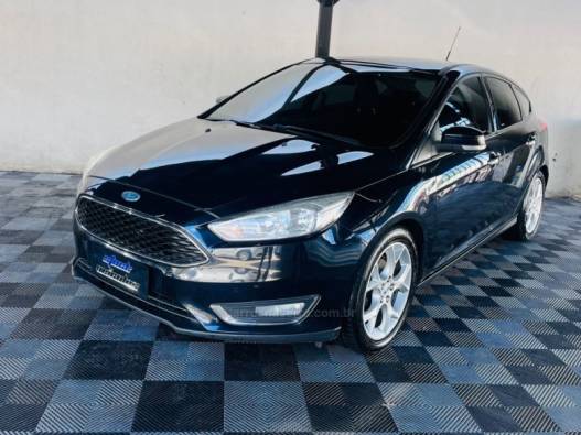 FORD - FOCUS - 2015/2016 - Marrom - R$ 56.900,00