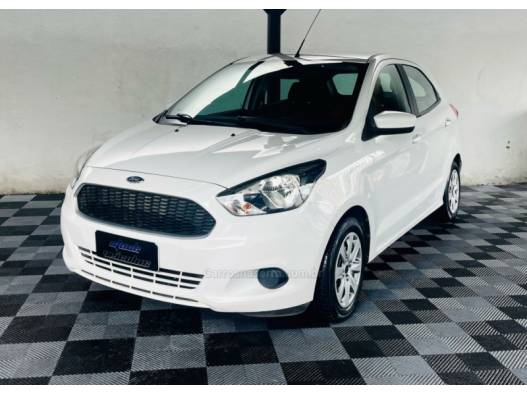 FORD - KA - 2017/2018 - Branca - R$ 43.900,00