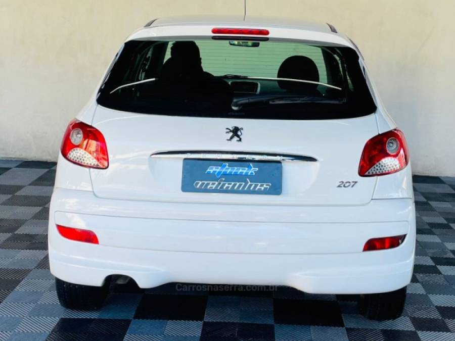 PEUGEOT - 207 - 2011/2012 - Branca - R$ 21.900,00