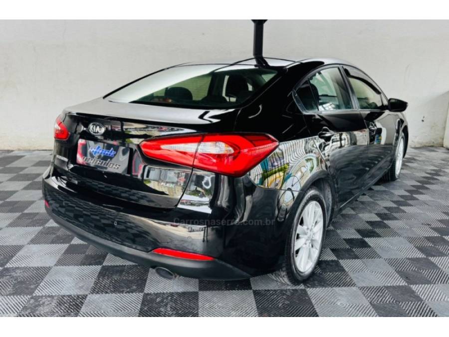 KIA MOTORS - CERATO - 2013/2014 - Preta - R$ 61.900,00