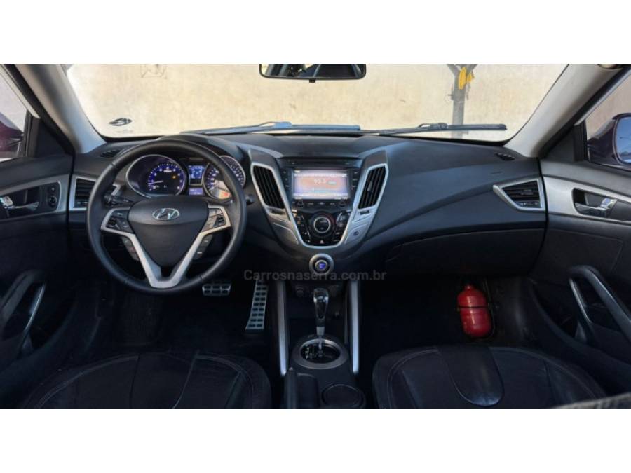 HYUNDAI - VELOSTER - 2011/2012 - Branca - R$ 56.900,00