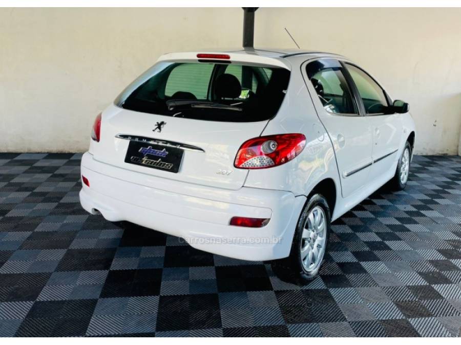 PEUGEOT - 207 - 2011/2012 - Branca - R$ 21.900,00