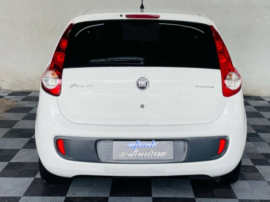 FIAT - PALIO - 2013/2014 - Branca - R$ 37.900,00