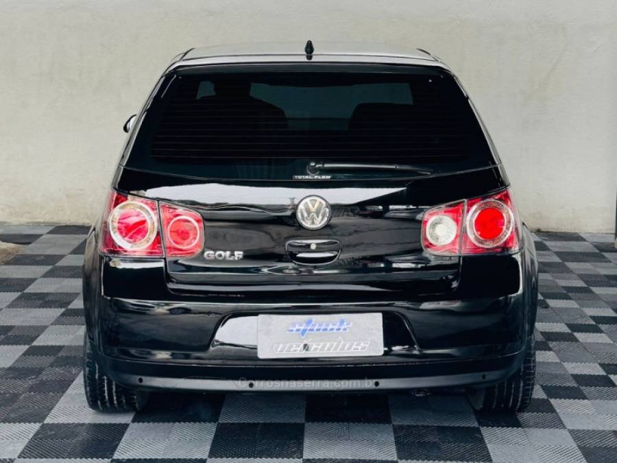 VOLKSWAGEN - GOLF - 2008/2009 - Preta - R$ 39.900,00