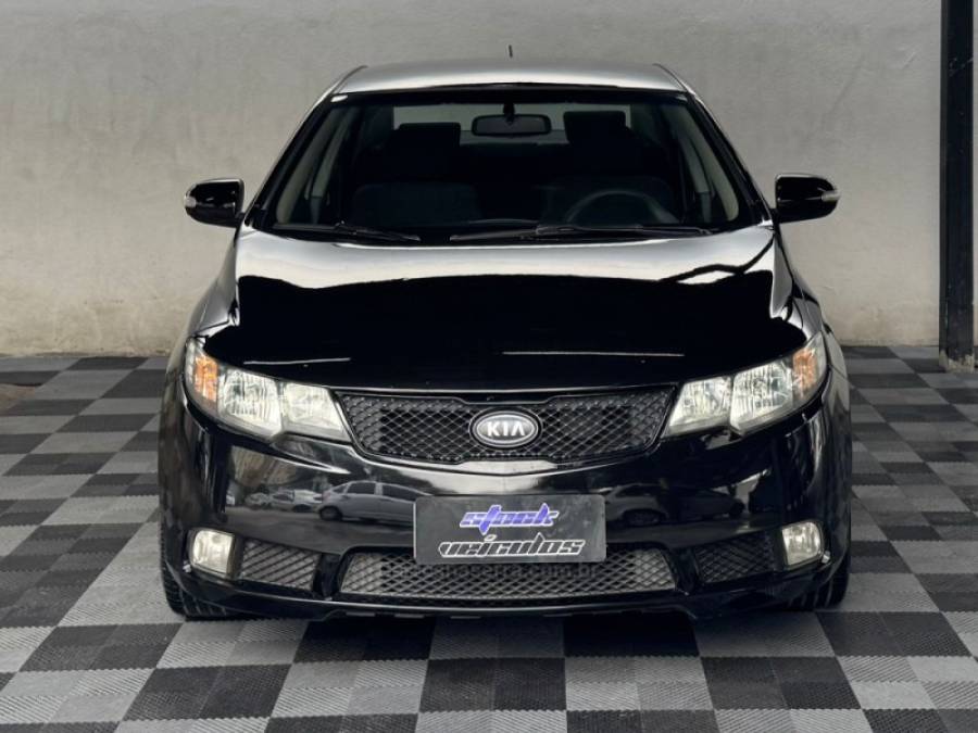 KIA MOTORS - CERATO - 2009/2010 - Preta - R$ 41.900,00