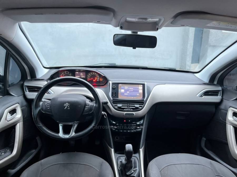 PEUGEOT - 2008 - 2016/2017 - Branca - R$ 53.900,00