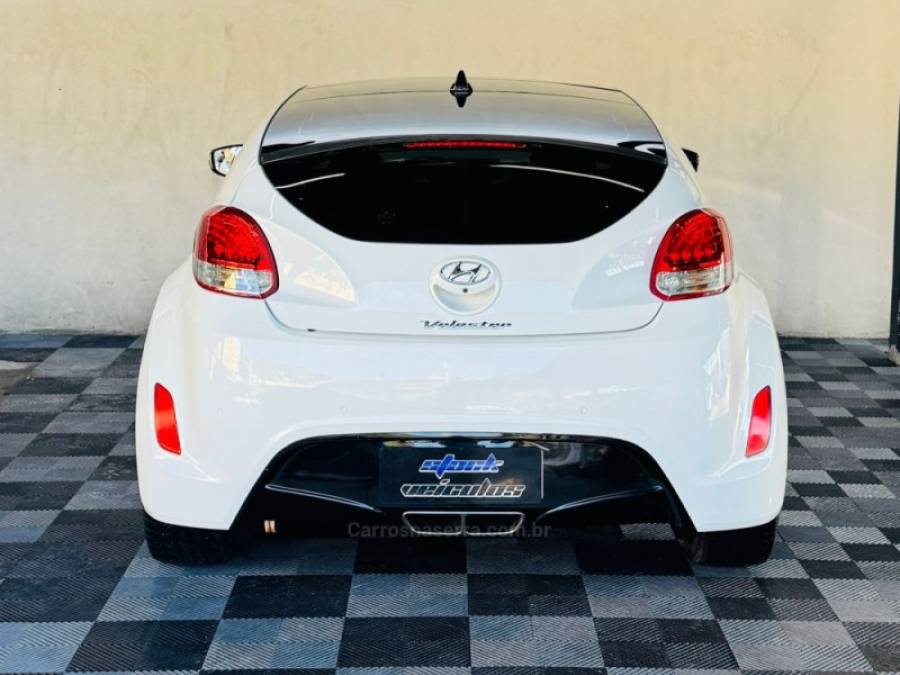 HYUNDAI - VELOSTER - 2011/2012 - Branca - R$ 56.900,00
